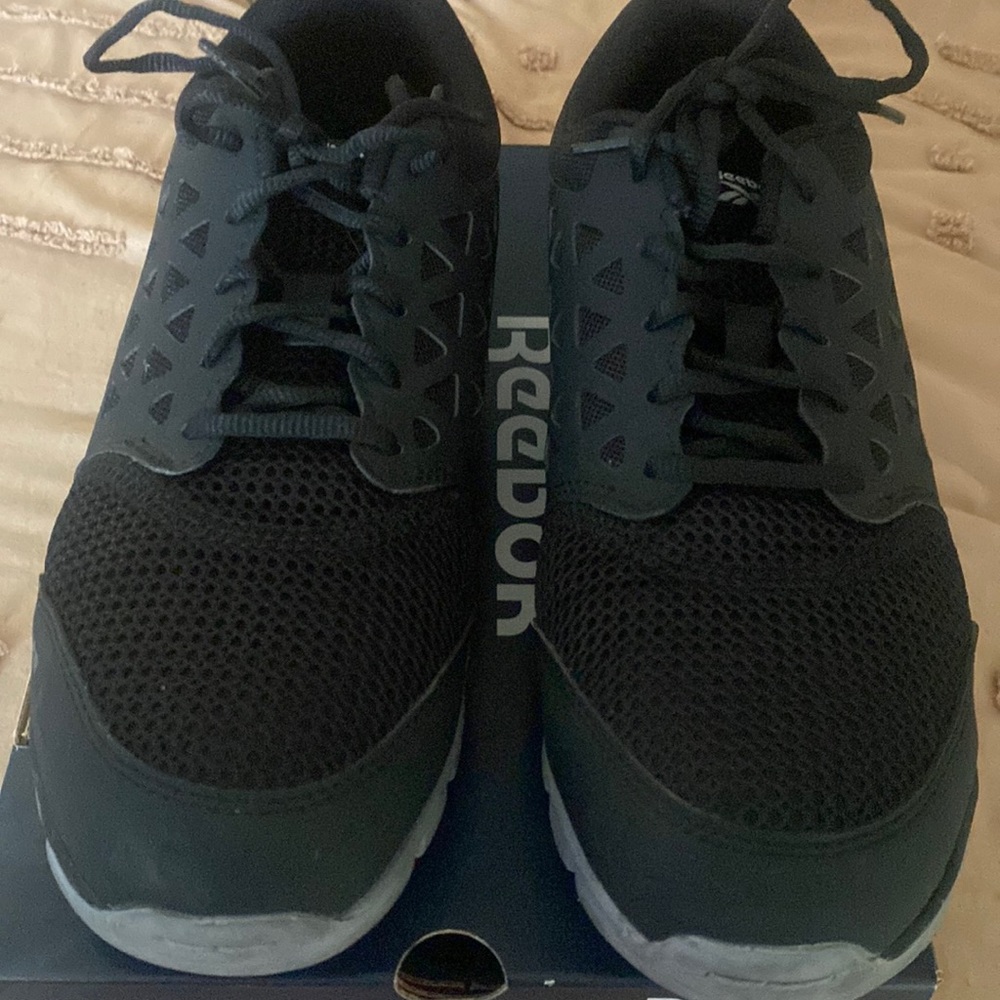 Reebok Sublime Cushion work- Athletic steel toe work shoes….